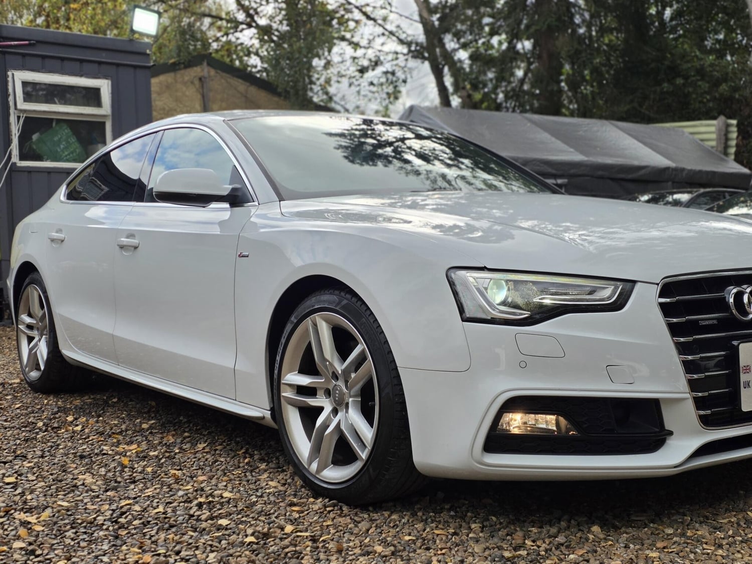[ berth ]Audi A5