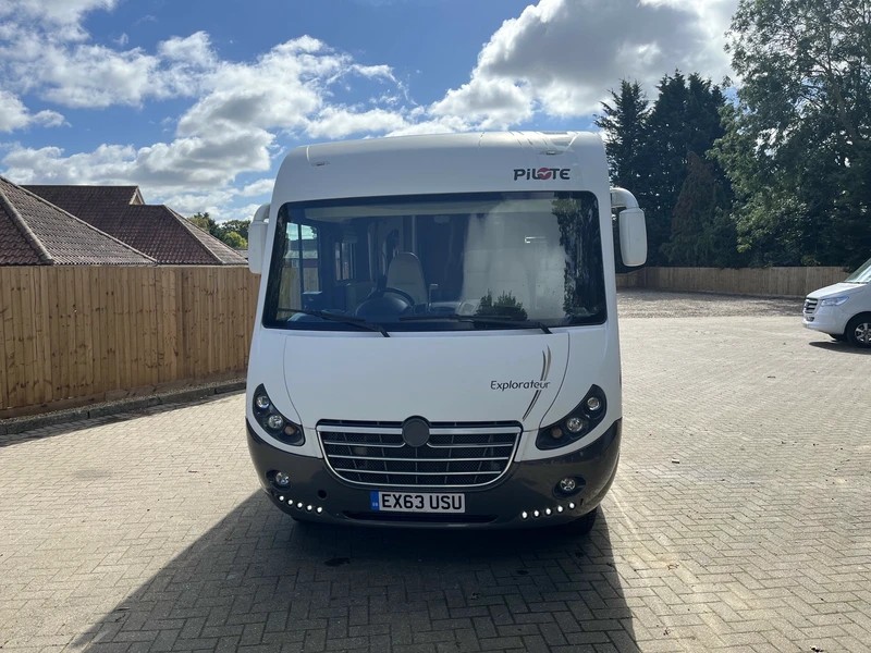 Pilote Galaxy G741J Explorateur Halstead