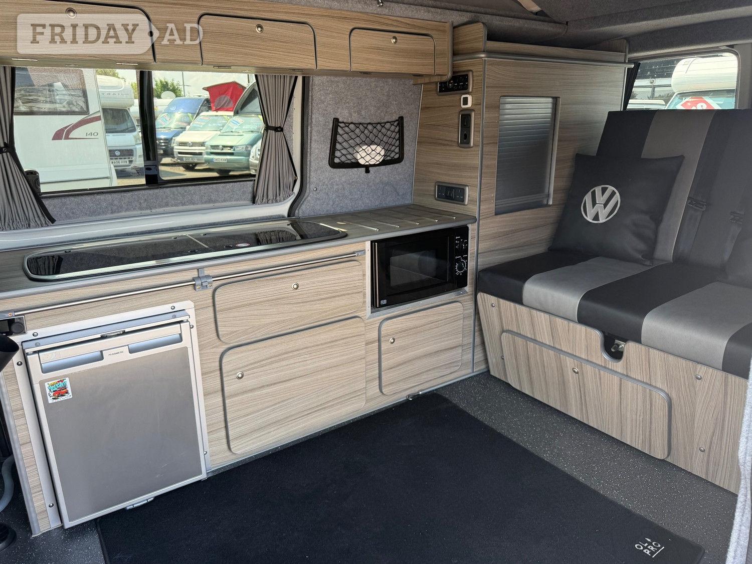 Volkswagen Transporter 2016 - Motorhomes & Caravans