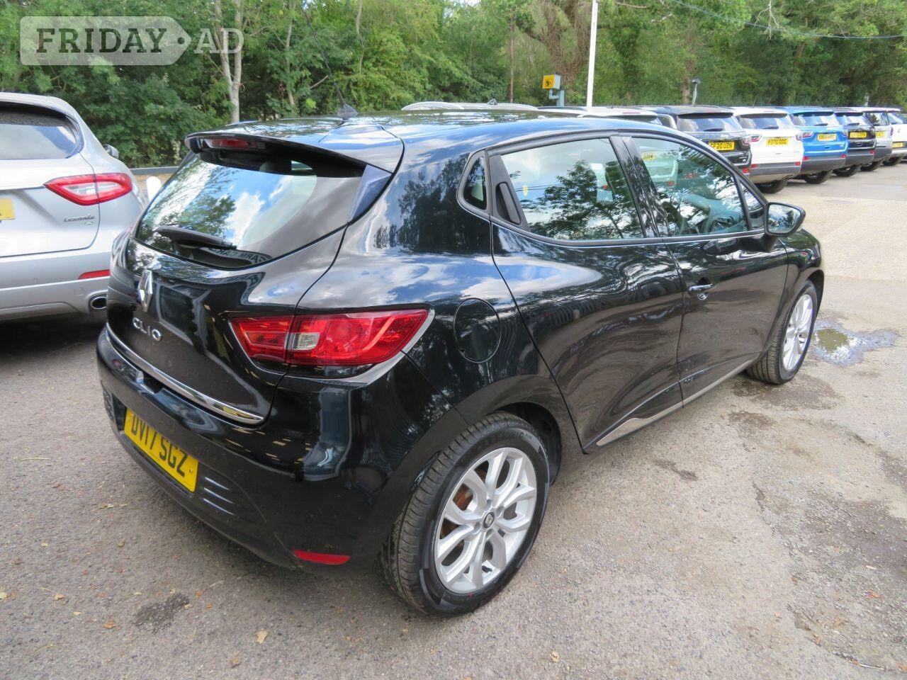 [ berth ]Renault Clio