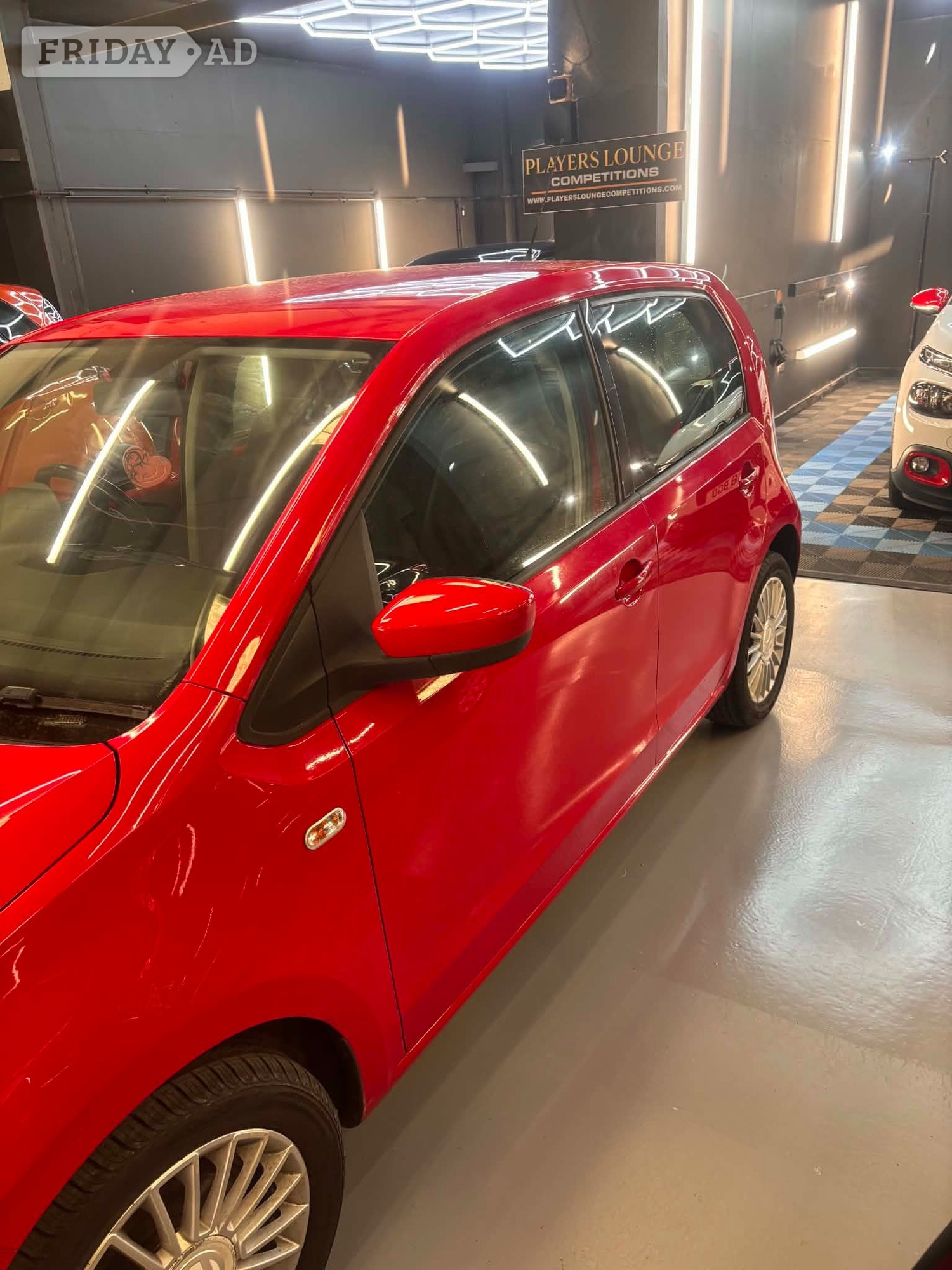 Volkswagen UP! 2013 - Cars