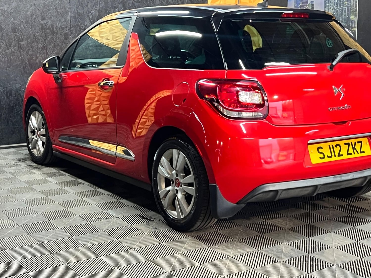Citroen DS3 2012 - Cars in Halifax