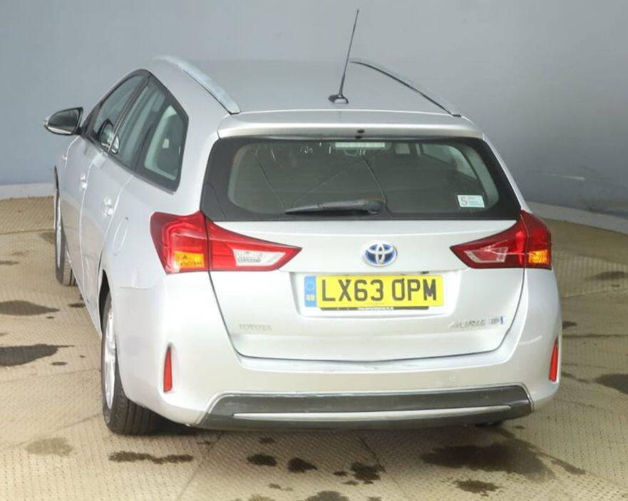 [ berth ]Toyota Auris