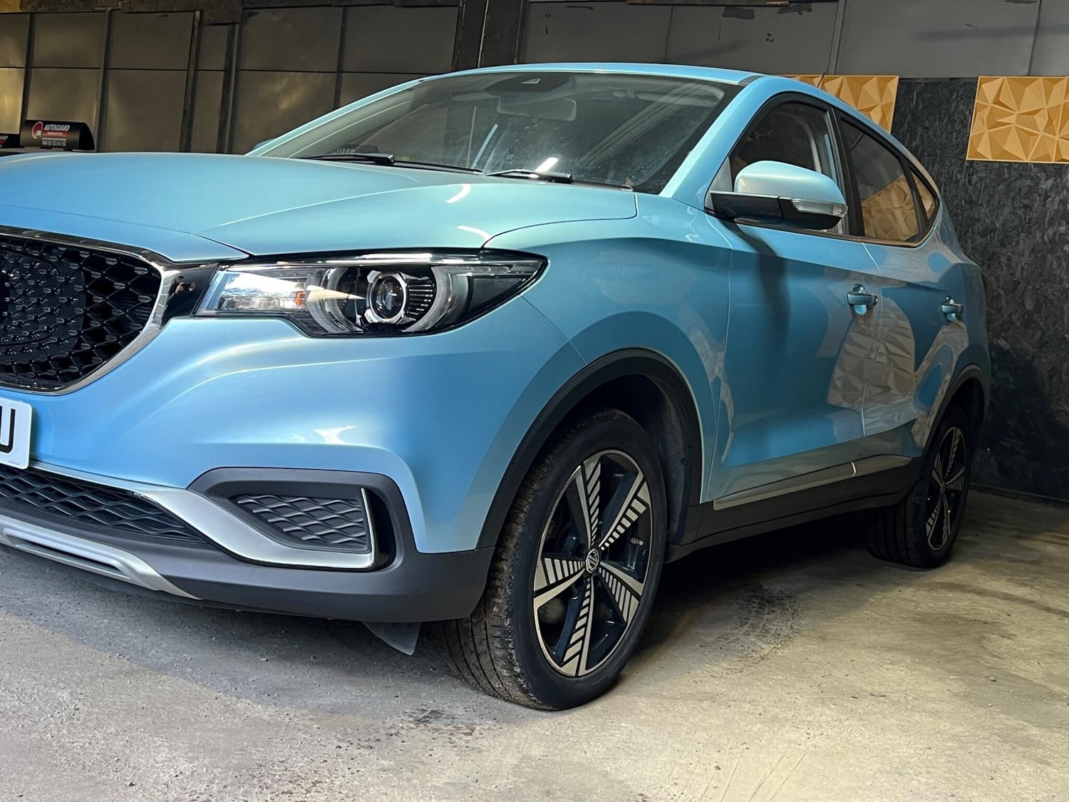 [ berth ]MG ZS