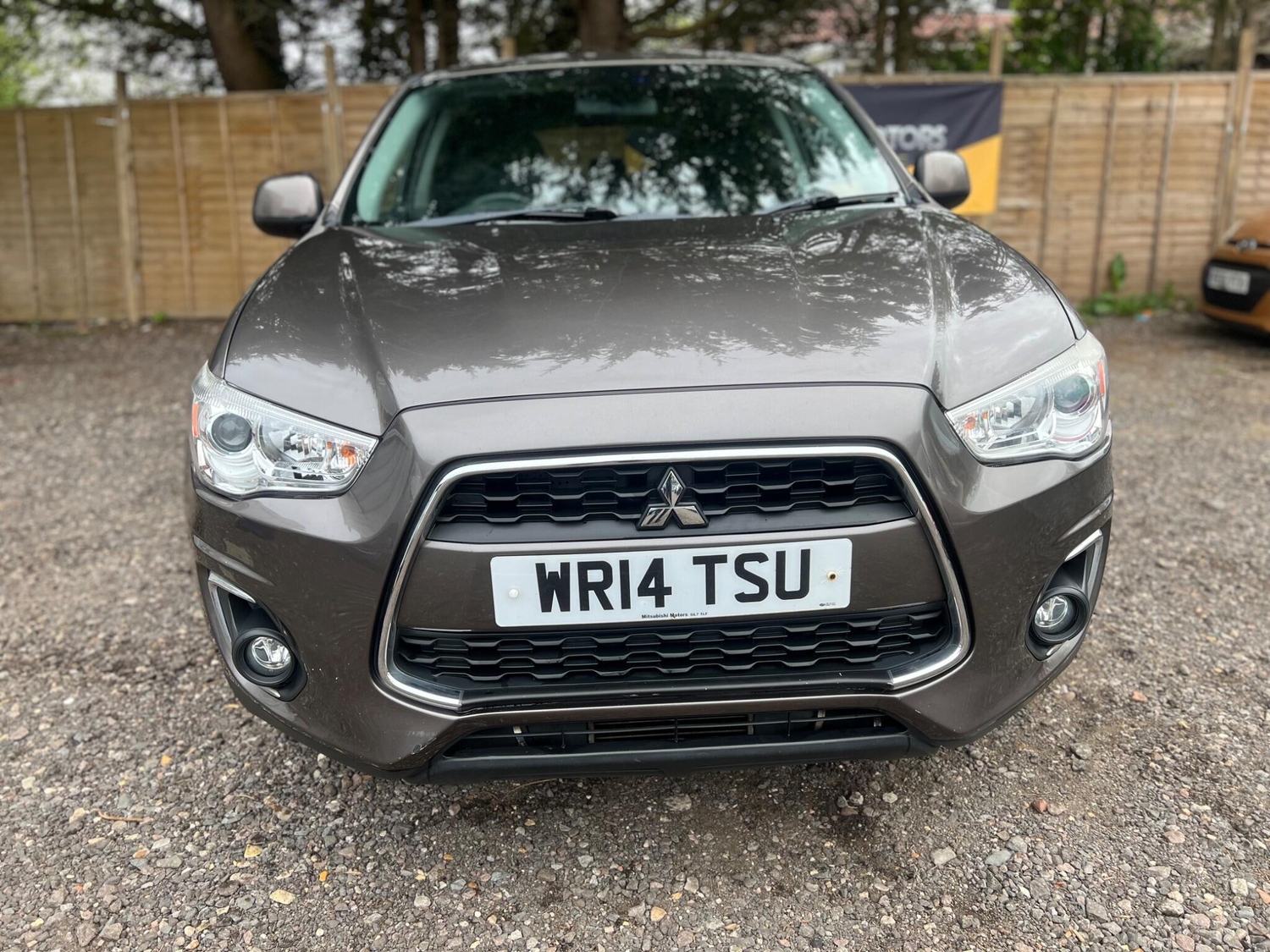 [ berth ]Mitsubishi ASX