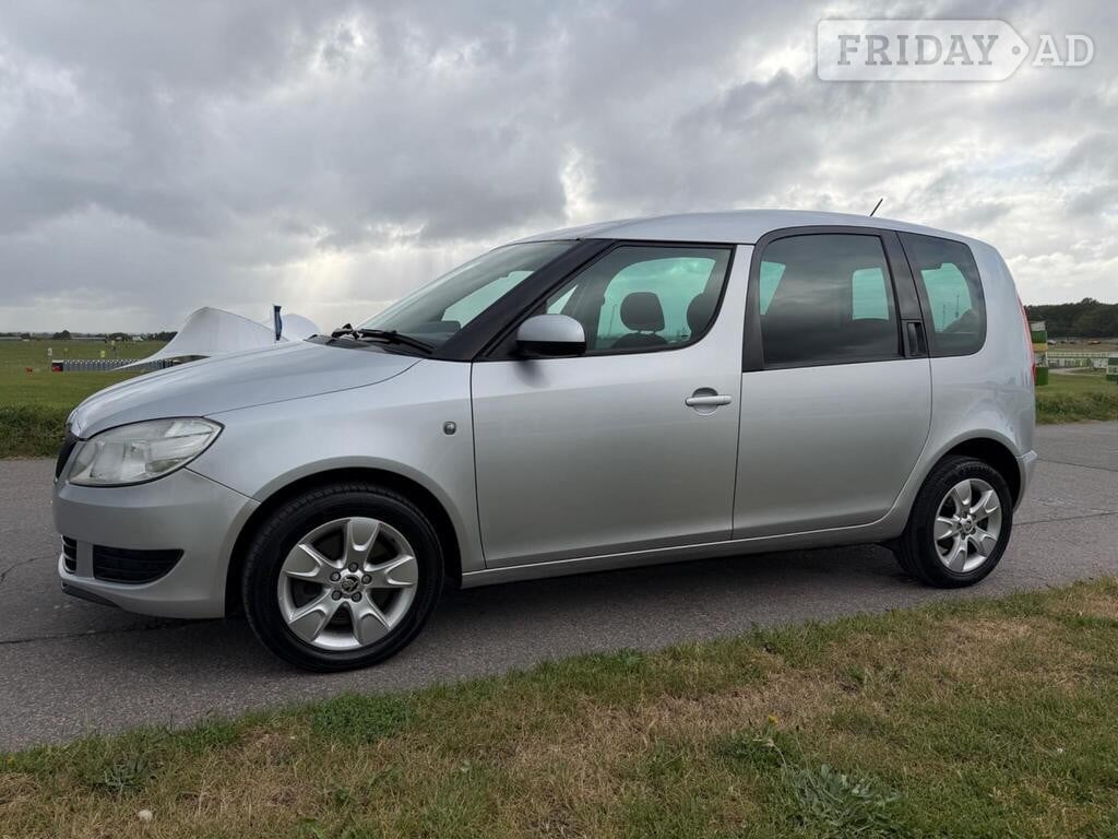 Skoda Roomster 2013 - Cars