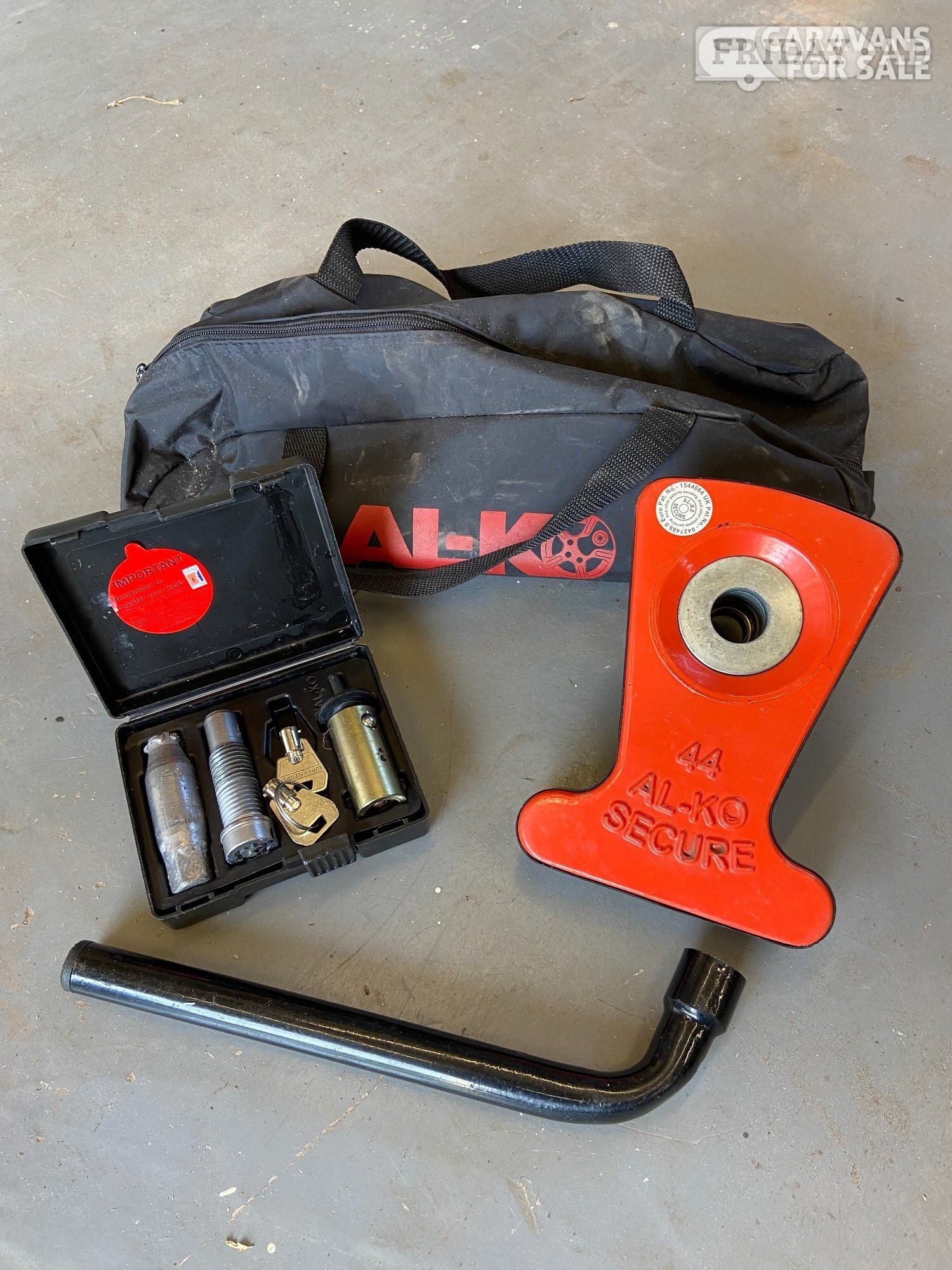 Alko secure EDGE No 44 Wheel lock kit 14 inch Swift in Kingsbridge
