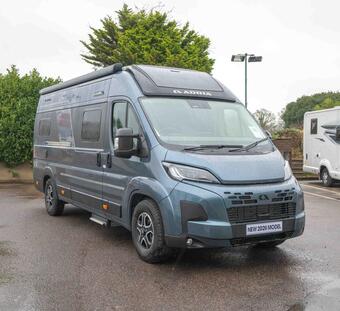 Adria Van Twin Supreme 640 SLB 2026 for sale
