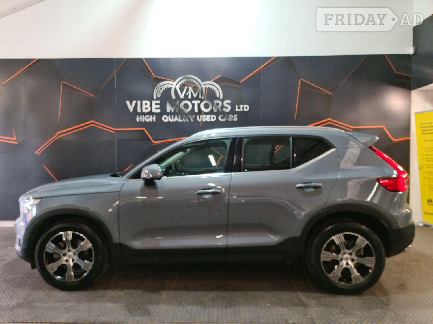 Volvo XC40 2019 - Cars in Harrow
