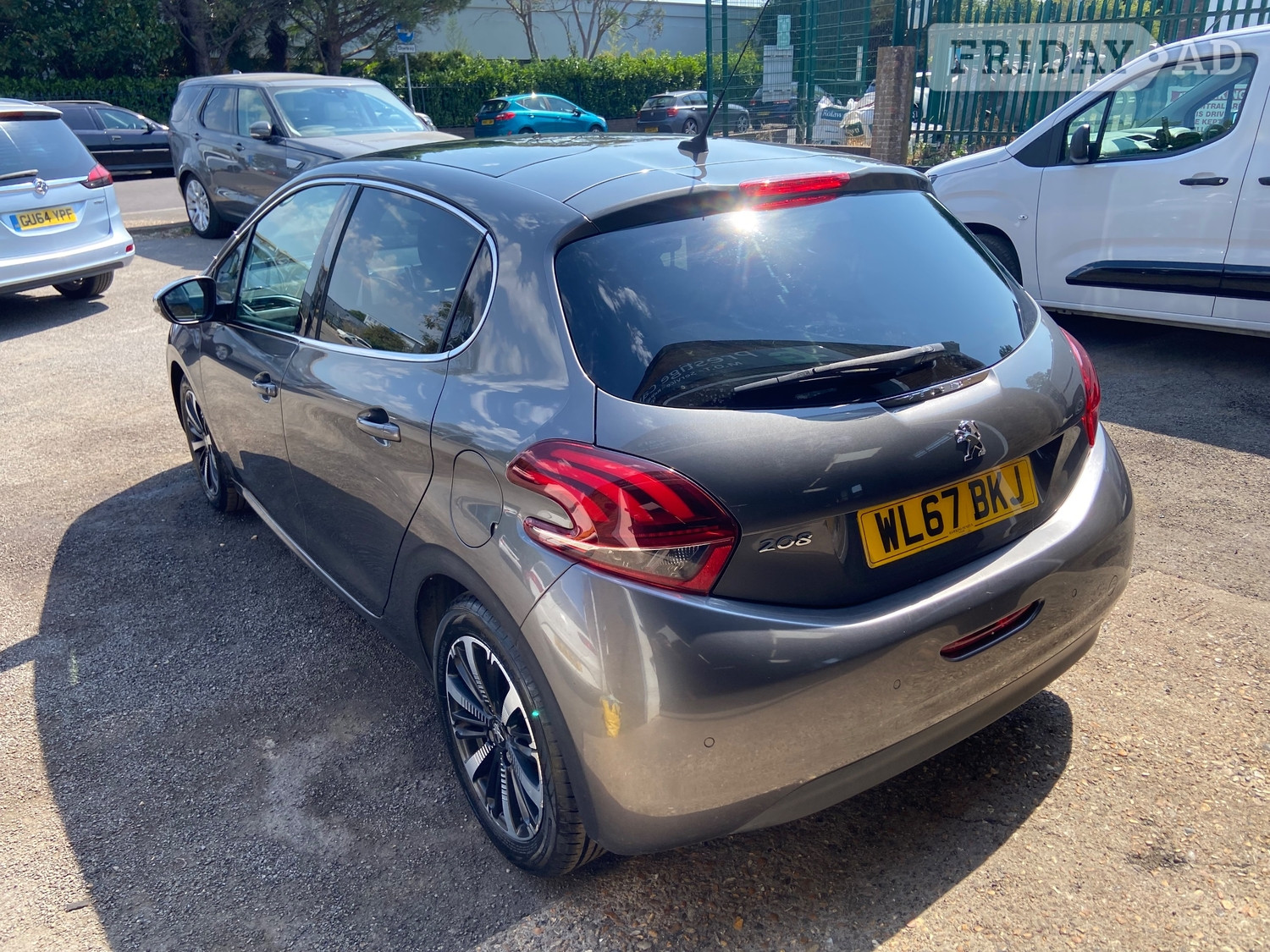 Peugeot 208 2017 - Cars