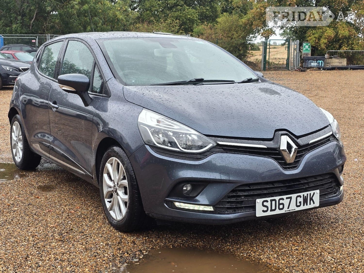 Renault Clio 2017 in Ongar