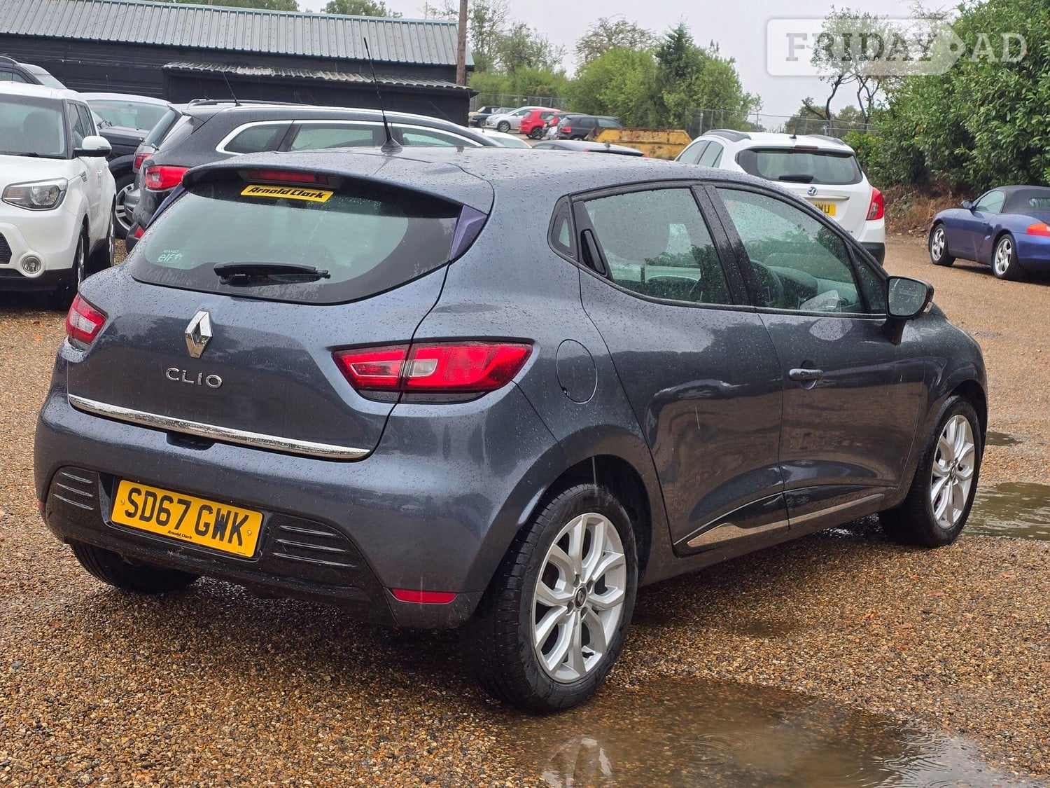 Renault Clio 2017 - Cars in Ongar