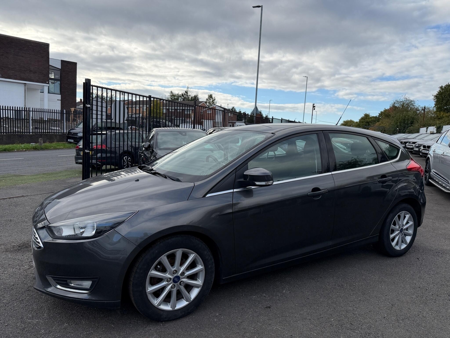 [ berth ]Ford Focus