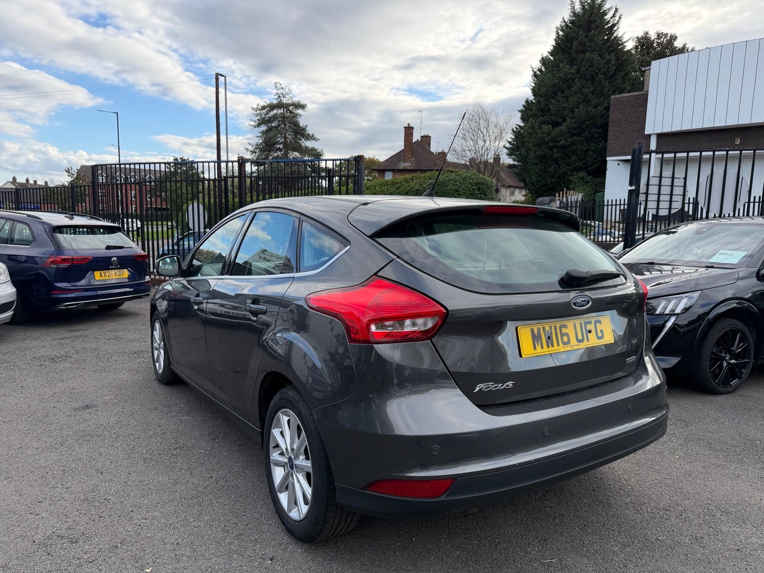 Ford Focus 2016 - Cars in Birmingham