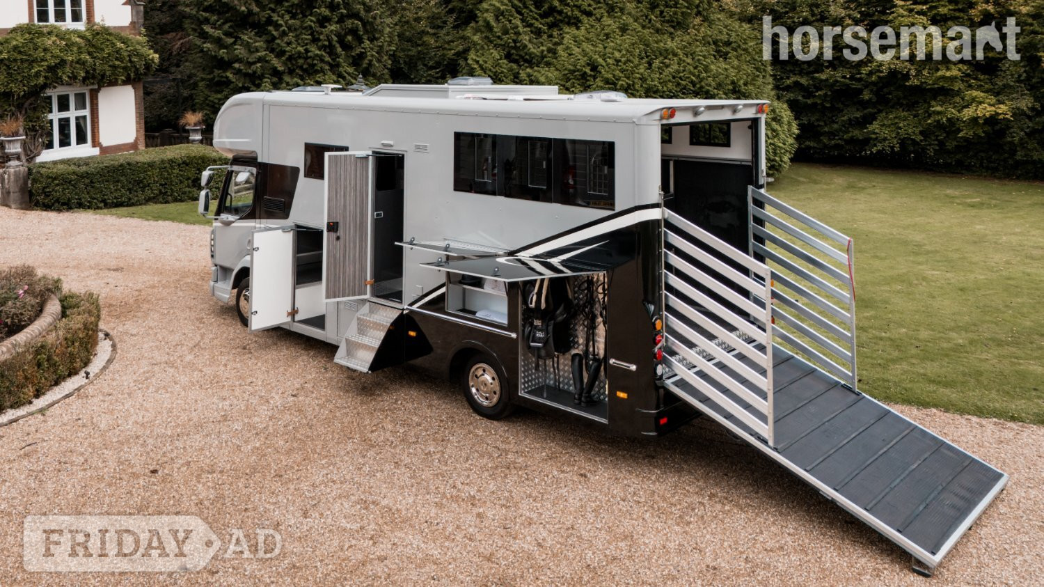 I.C.E Vogue DAF Horsebox - Trailers & Horseboxes in Carshalton