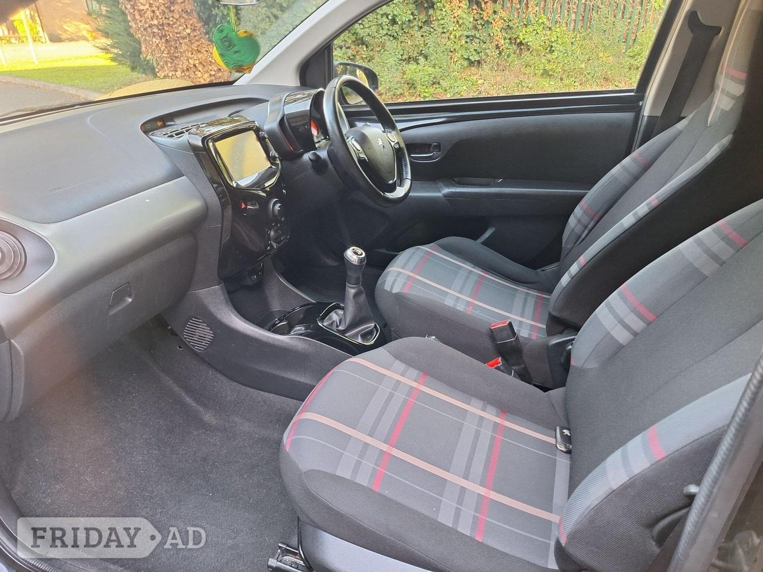 [ berth ]Peugeot 108