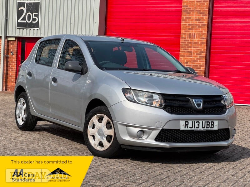 Dacia Sandero 2013 in Ashford