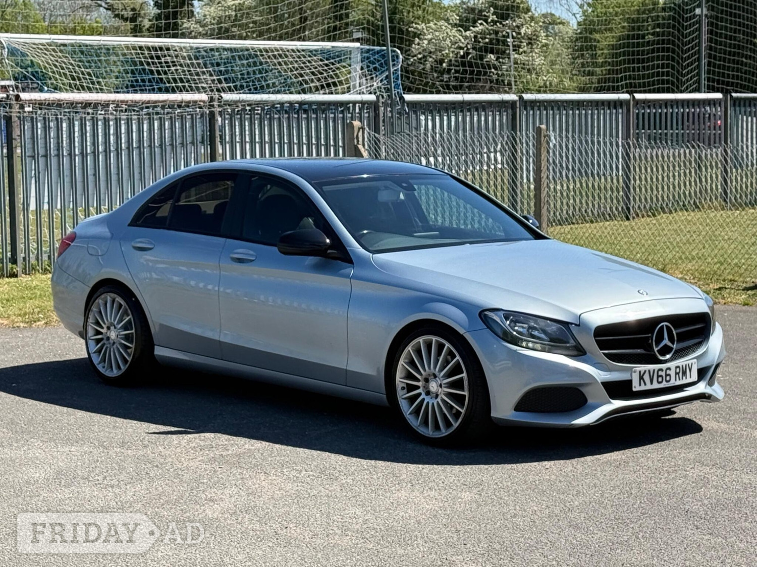 Mercedes-Benz C Class 2016 - Cars in Slough