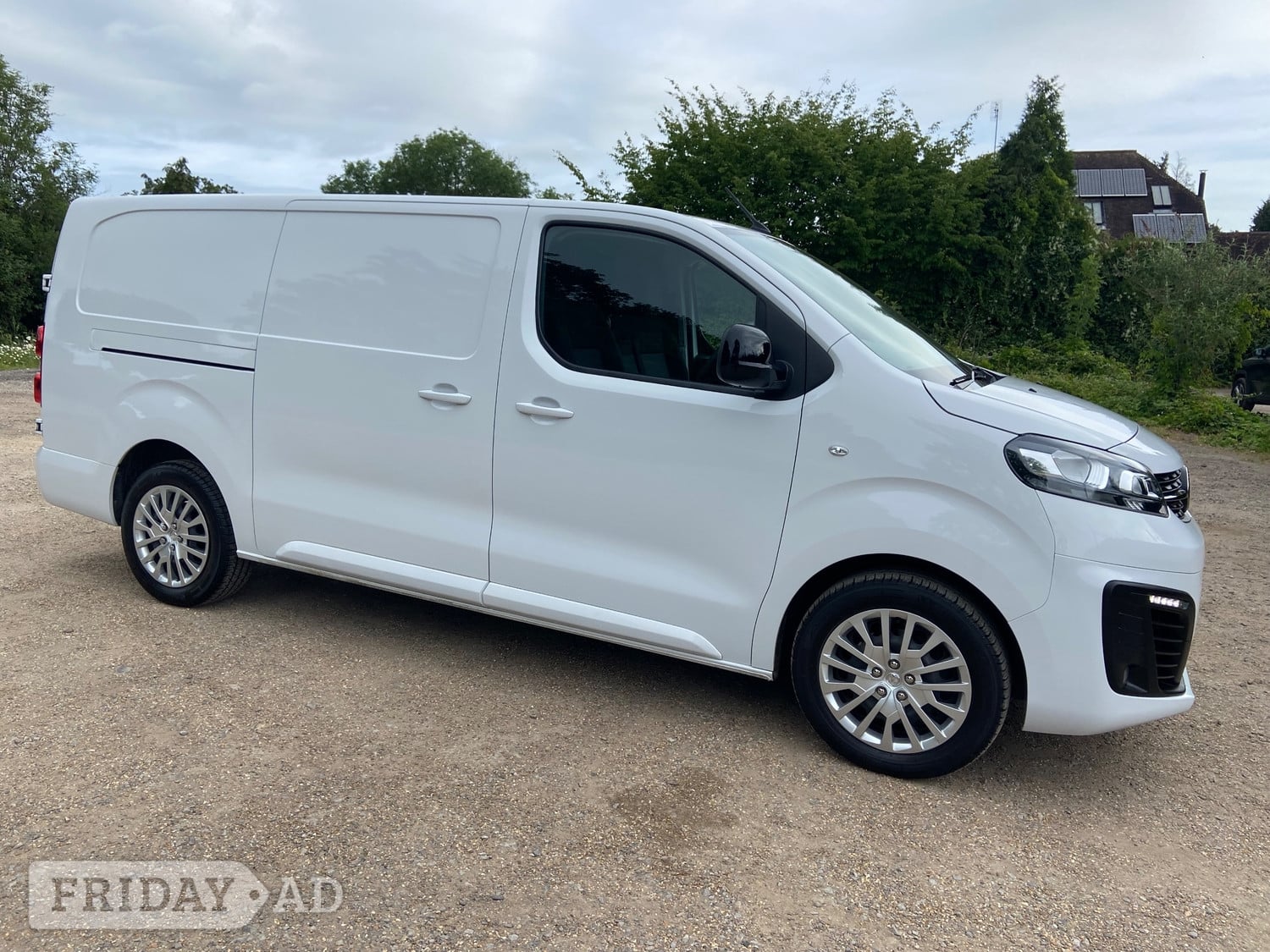 Vauxhall Vivaro 2023 - Vans & Commercial Vehicles in Dorking