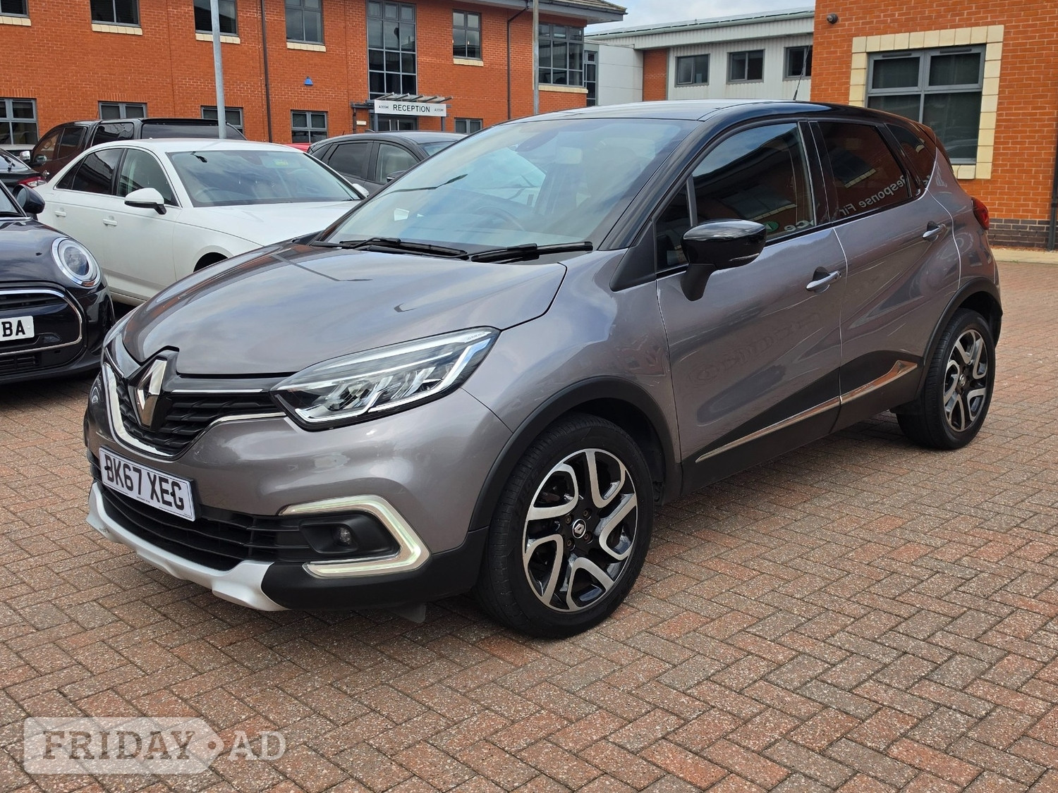 [ berth ]Renault Captur