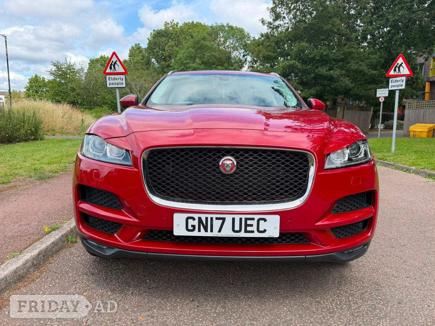 Jaguar F-Pace 2017 - Cars in Hayes