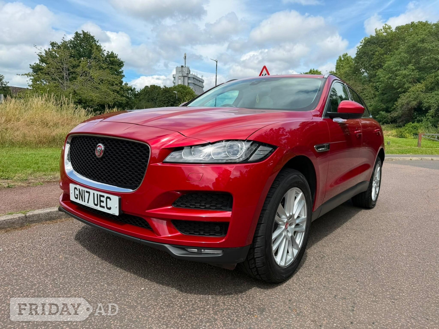 Jaguar F-Pace 2017 - Cars