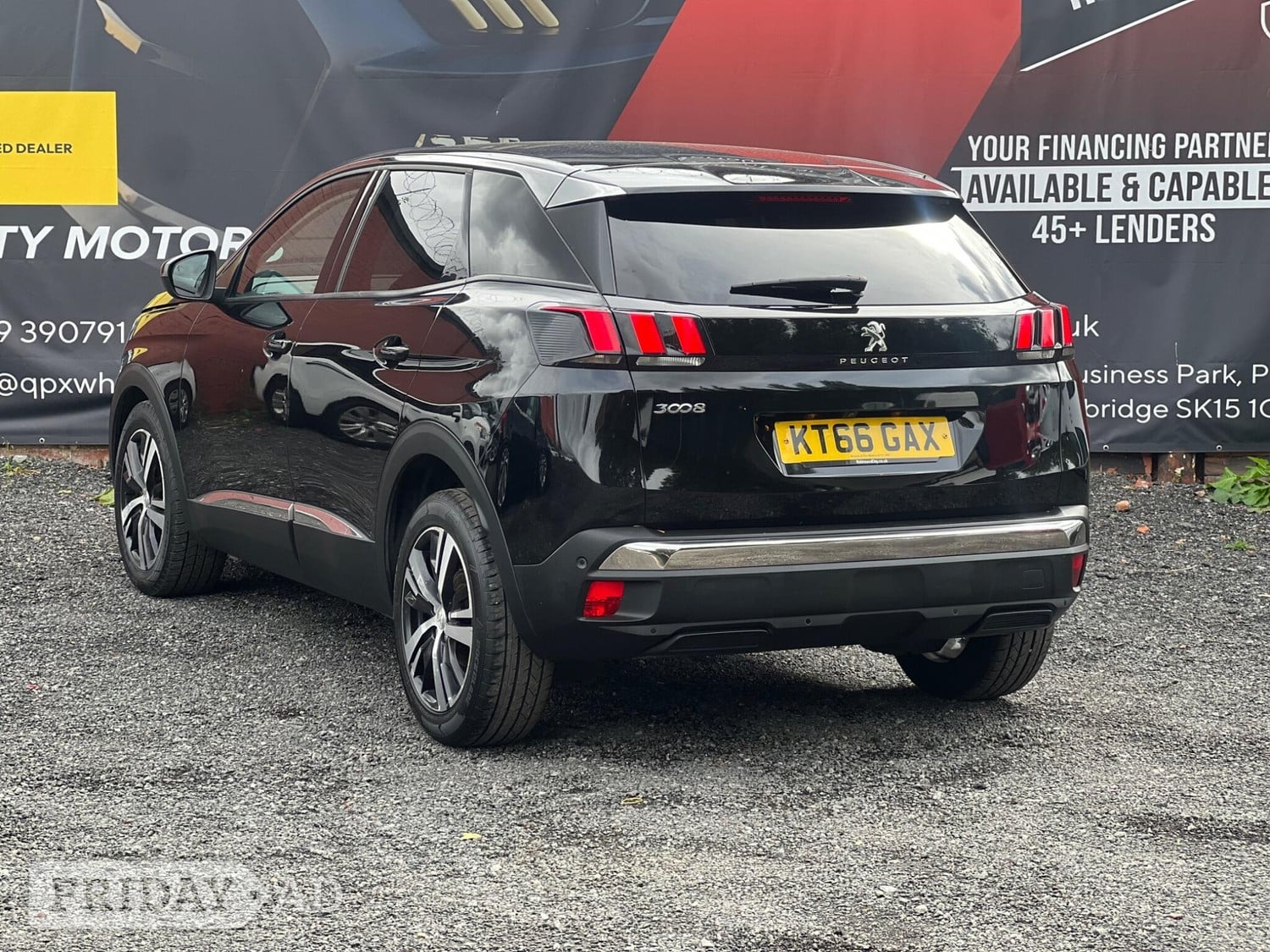 Peugeot 3008 2017 - Cars in Stalybridge