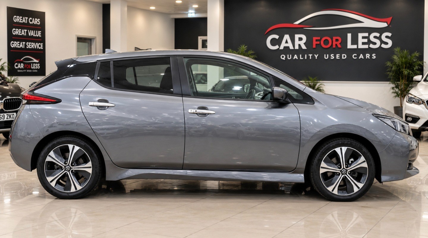 [ berth ]Nissan LEAF