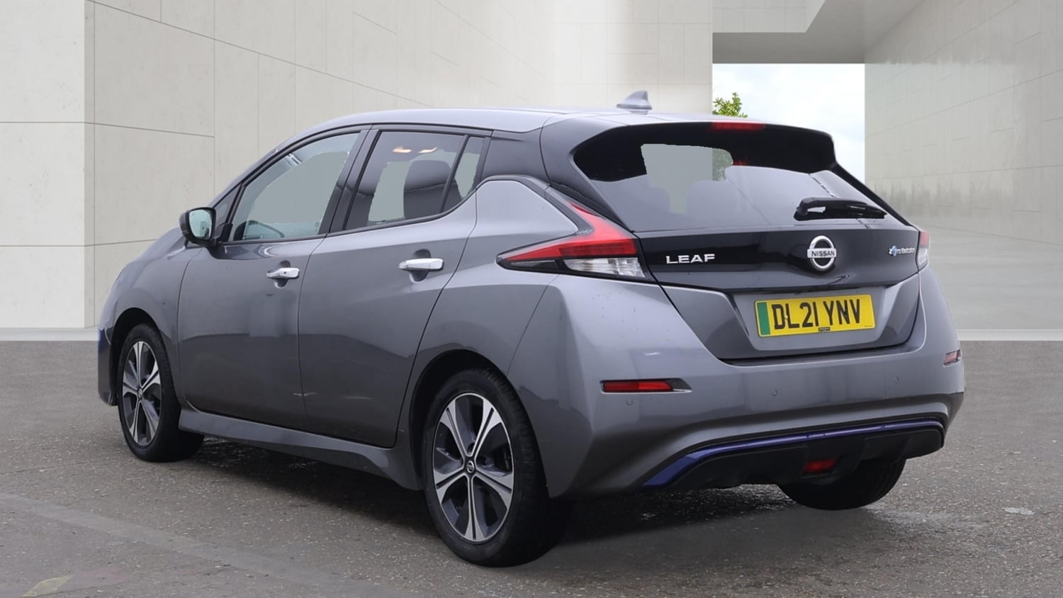 Nissan LEAF 2021 - Cars in Hemel Hempstead