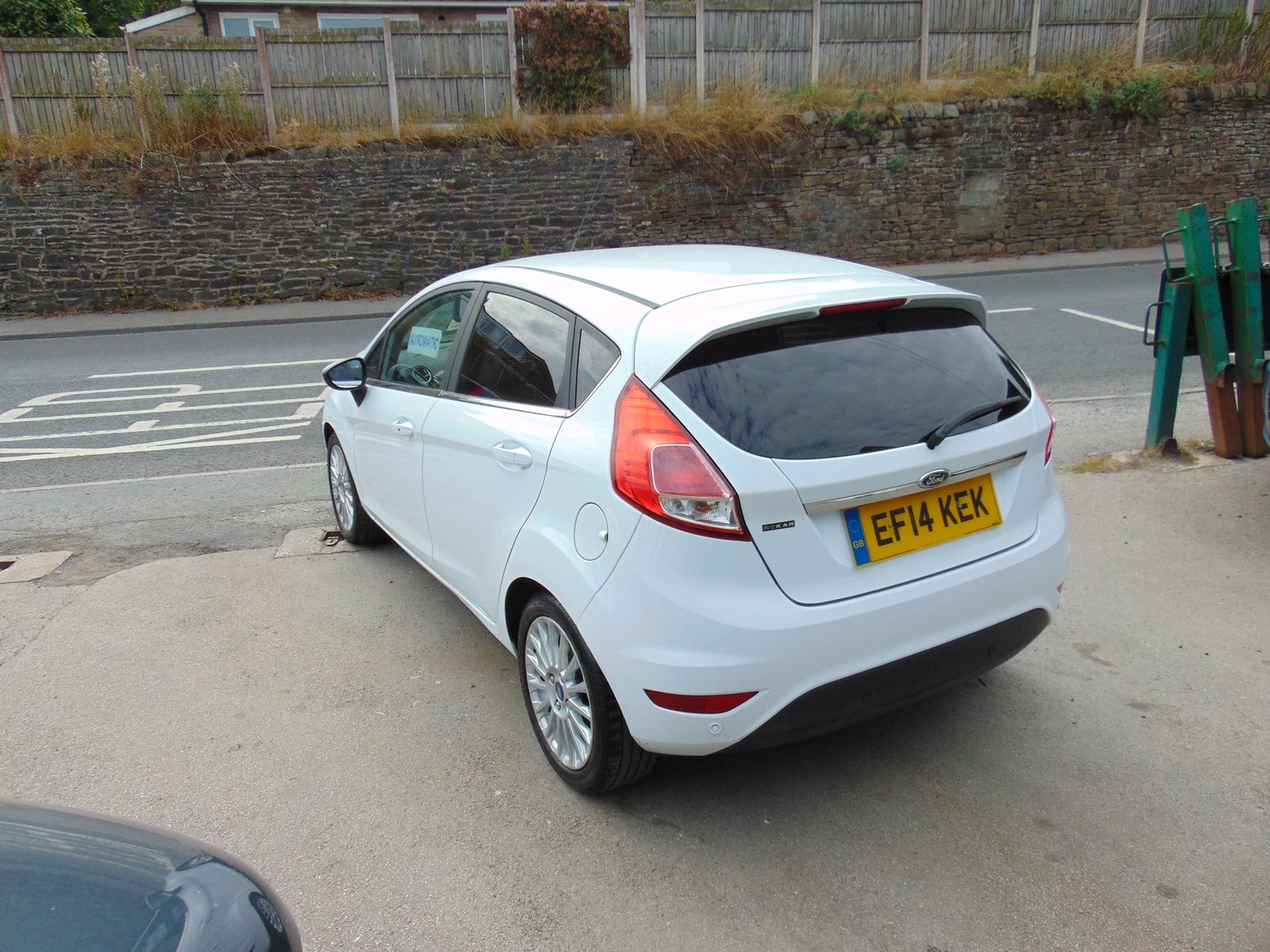 [ berth ]Ford Fiesta