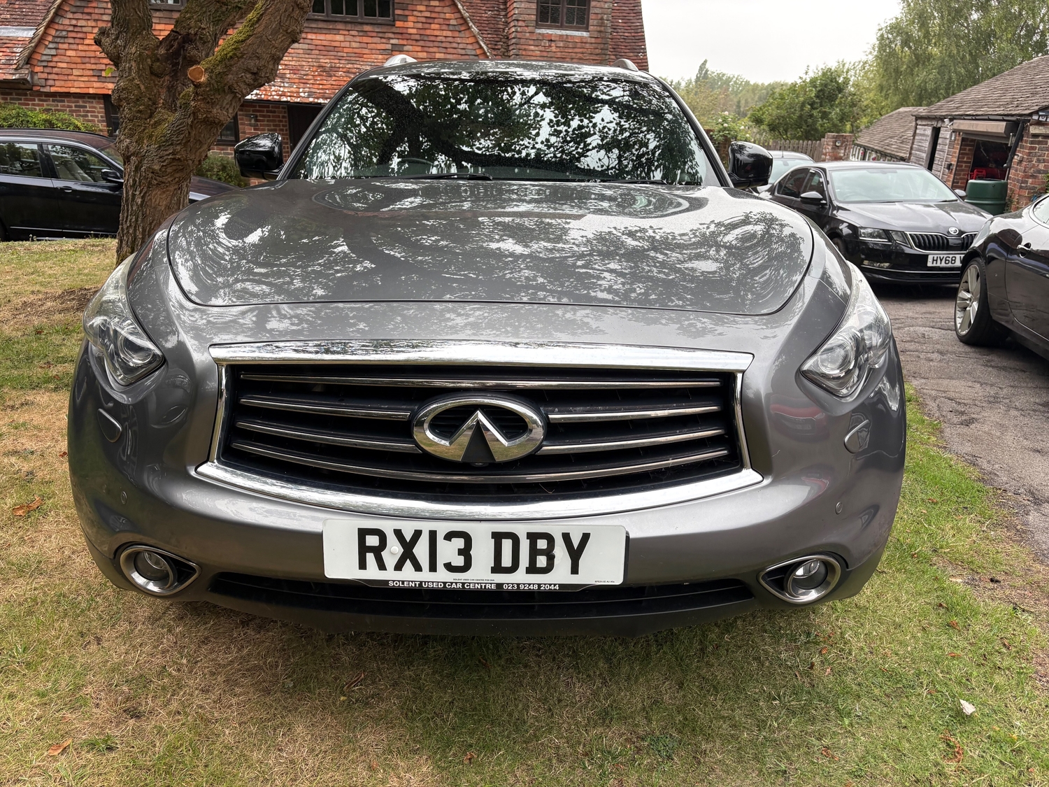 [ berth ]Infiniti FX