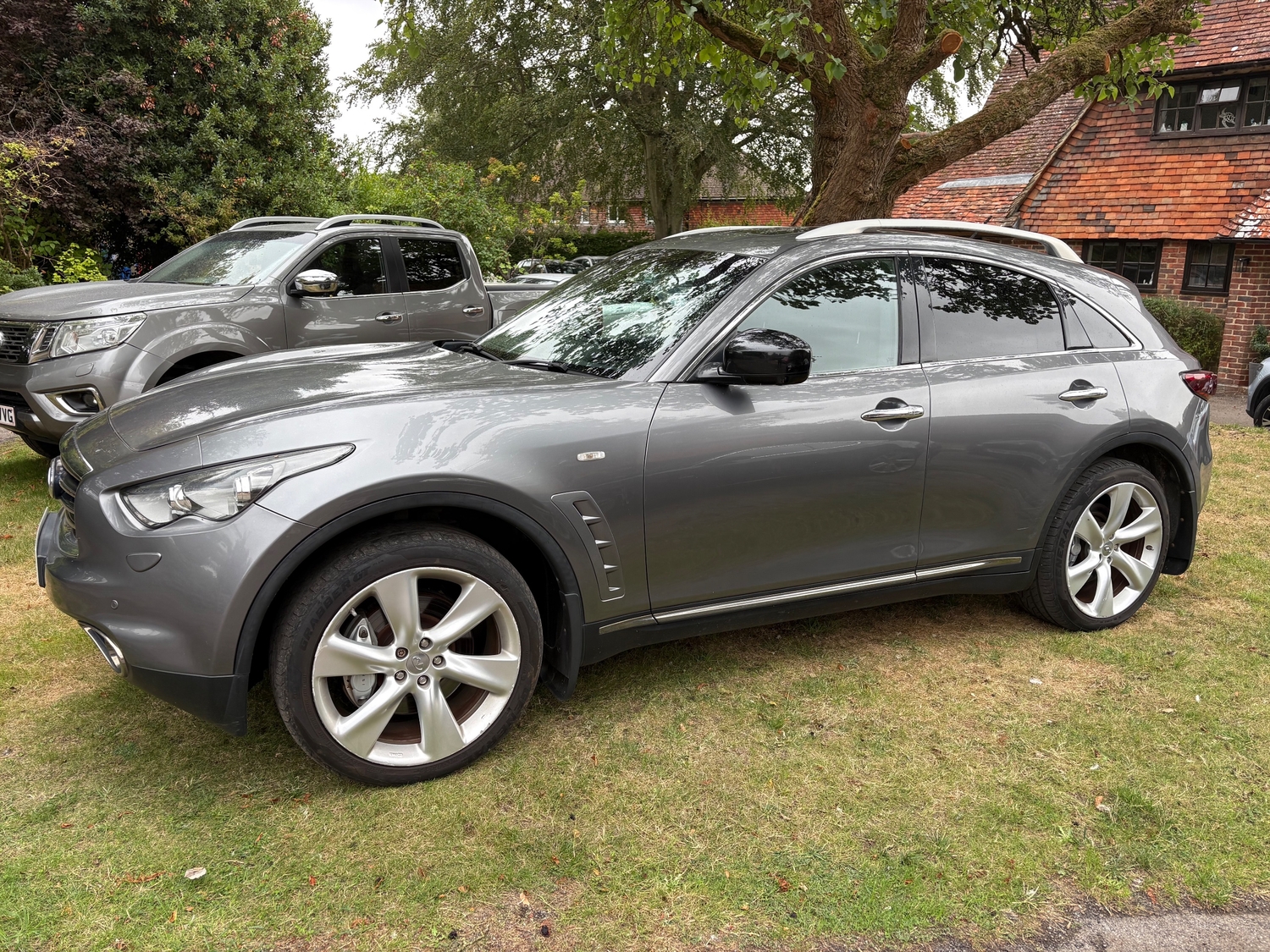 Infiniti FX 2013 - Cars
