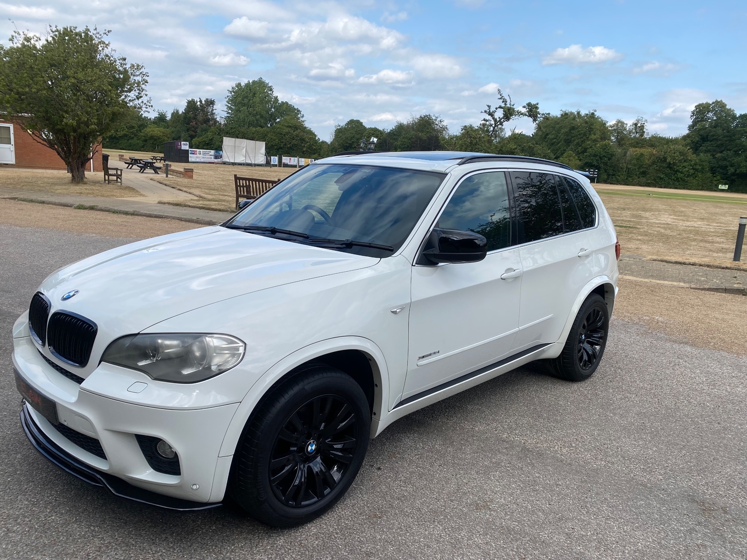 BMW X5 2011 - Cars