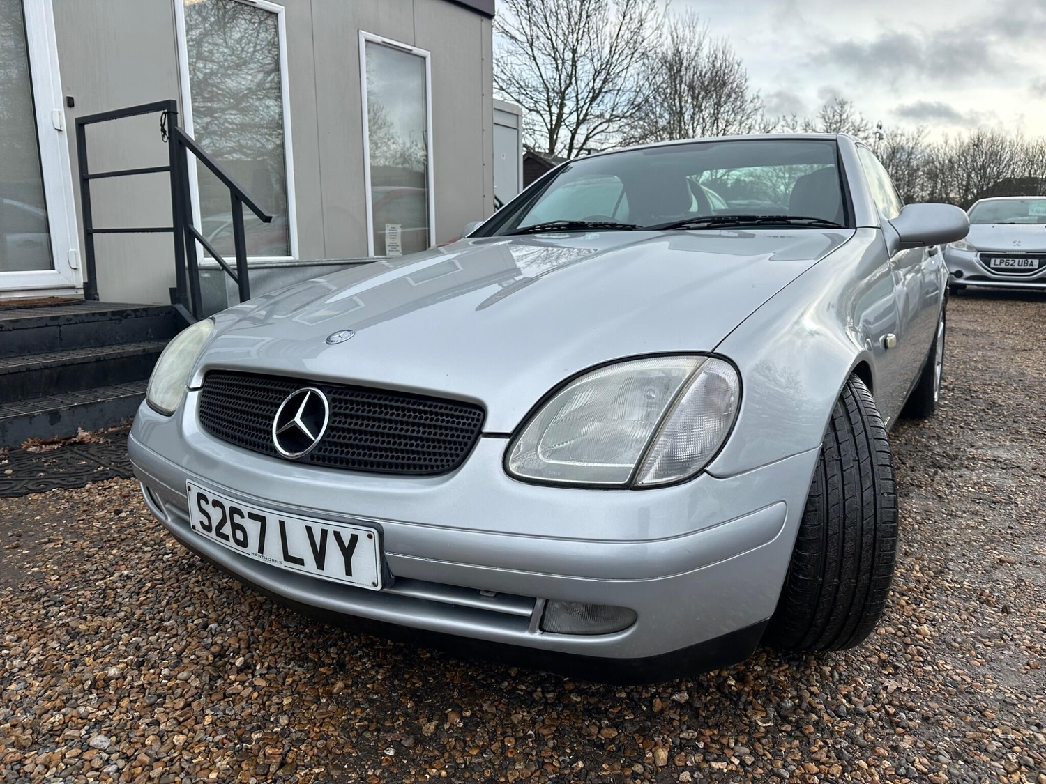 [ berth ]Mercedes-Benz SLK