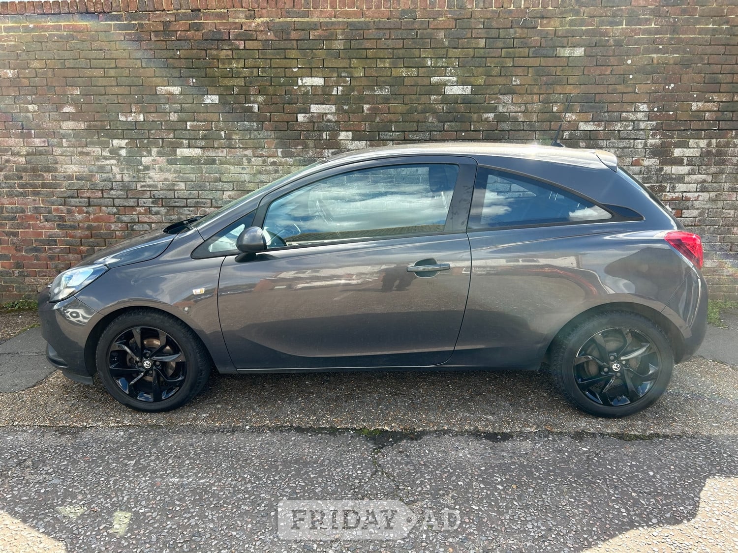 [ berth ]Vauxhall Corsa