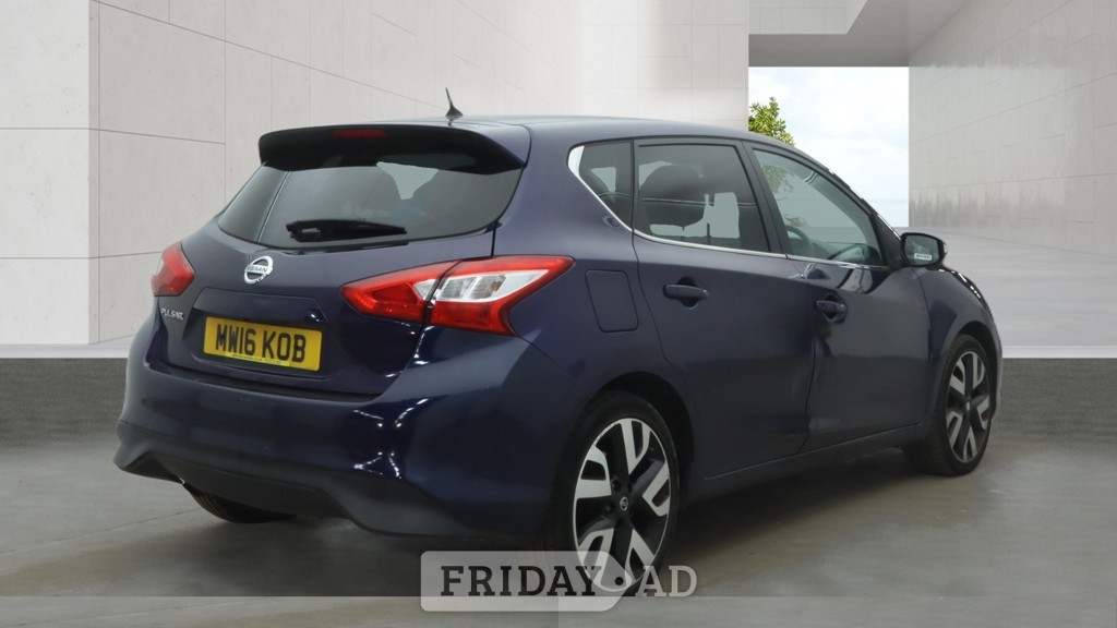 Nissan Pulsar 2016 - Cars in Hounslow