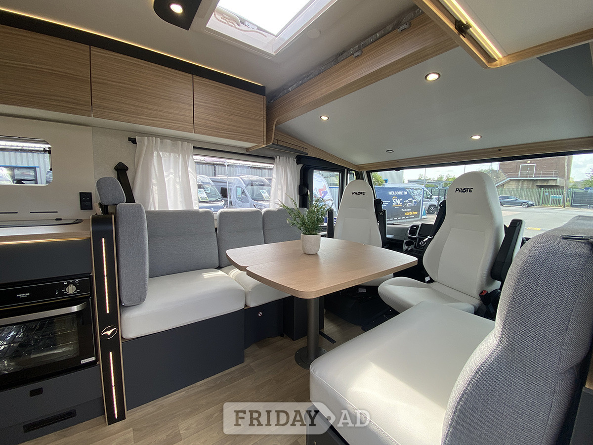 Pilote Galaxy G781 Evidence  2026 for sale - Motorhomes & Caravans in Newark