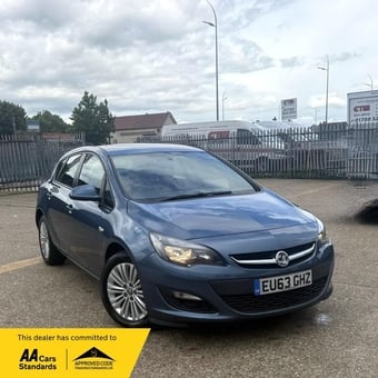 Vauxhall Astra 2013