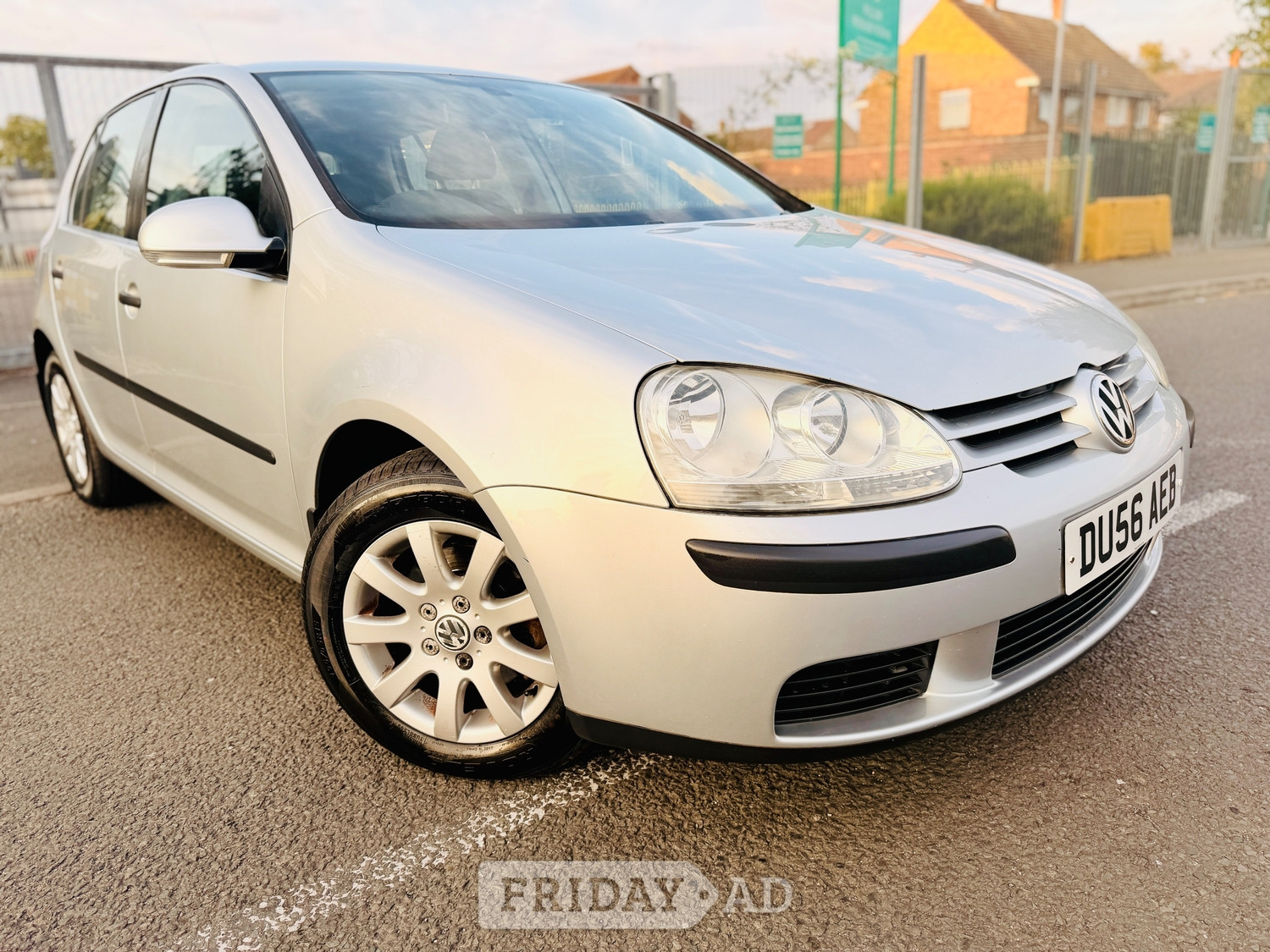 Volkswagen Golf 2006 - Cars in Slough