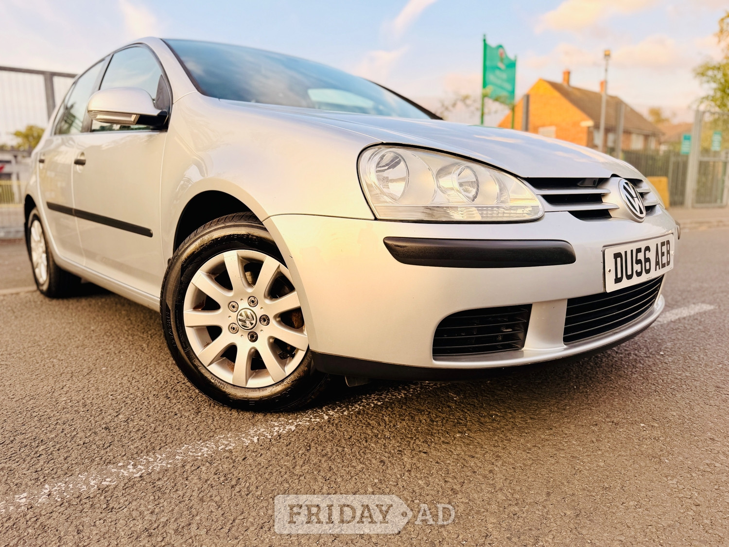 Volkswagen Golf 2006 - Cars