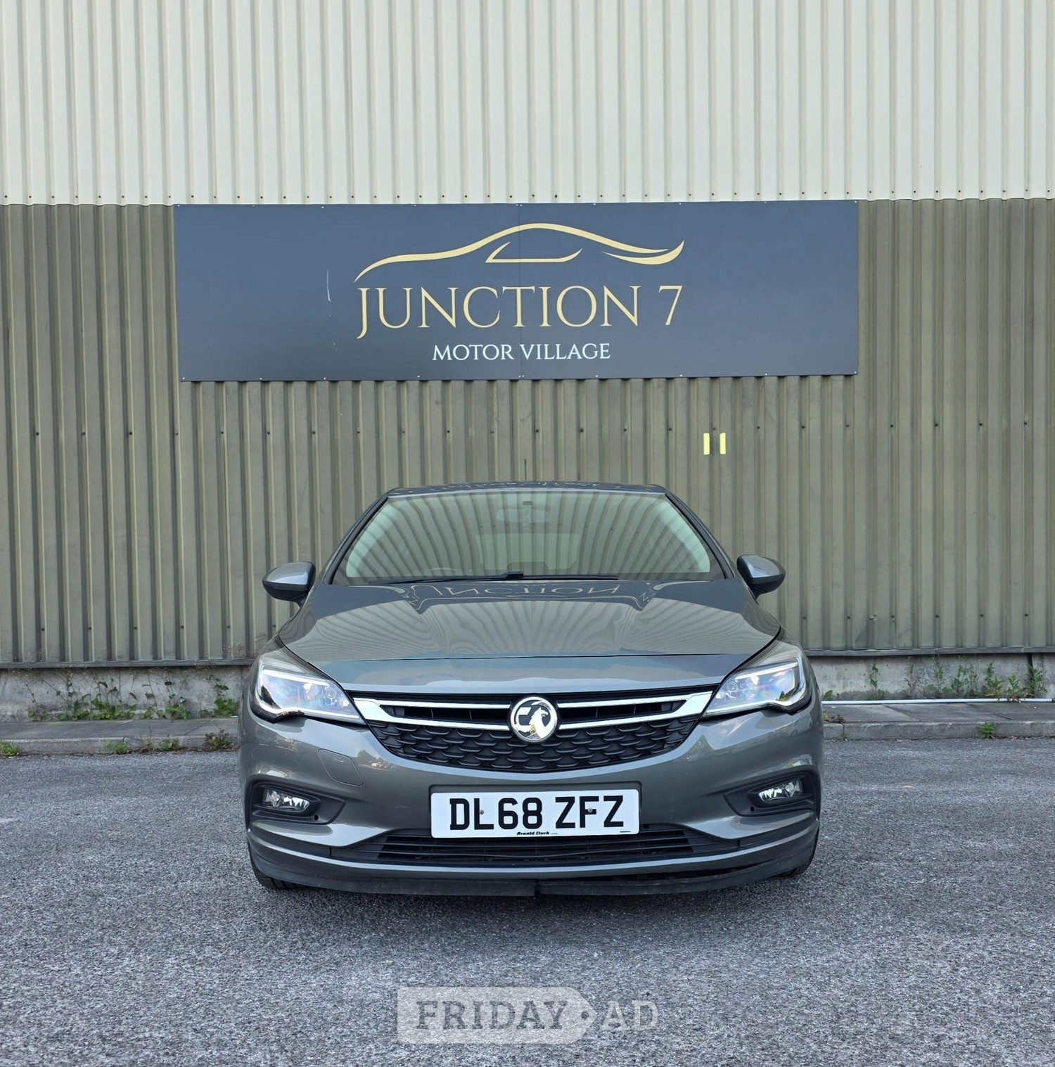 Vauxhall Astra 2018 - Cars