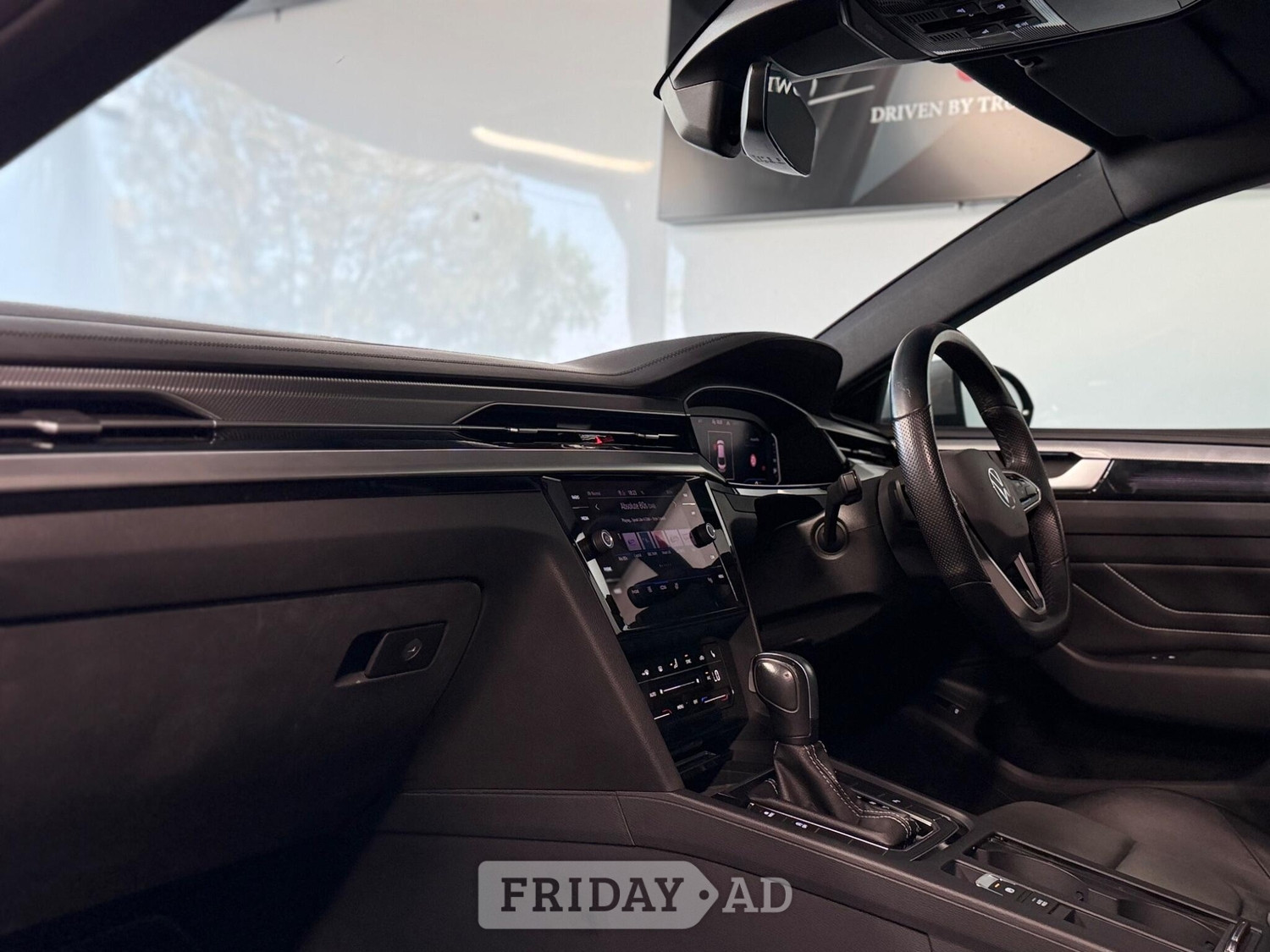 Volkswagen Arteon 2023 - Cars