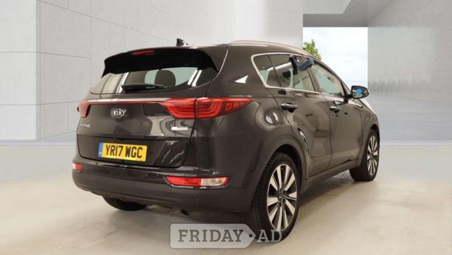 [ berth ]Kia Sportage