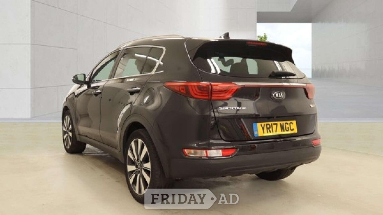 Kia Sportage 2017 - Cars in Uxbridge