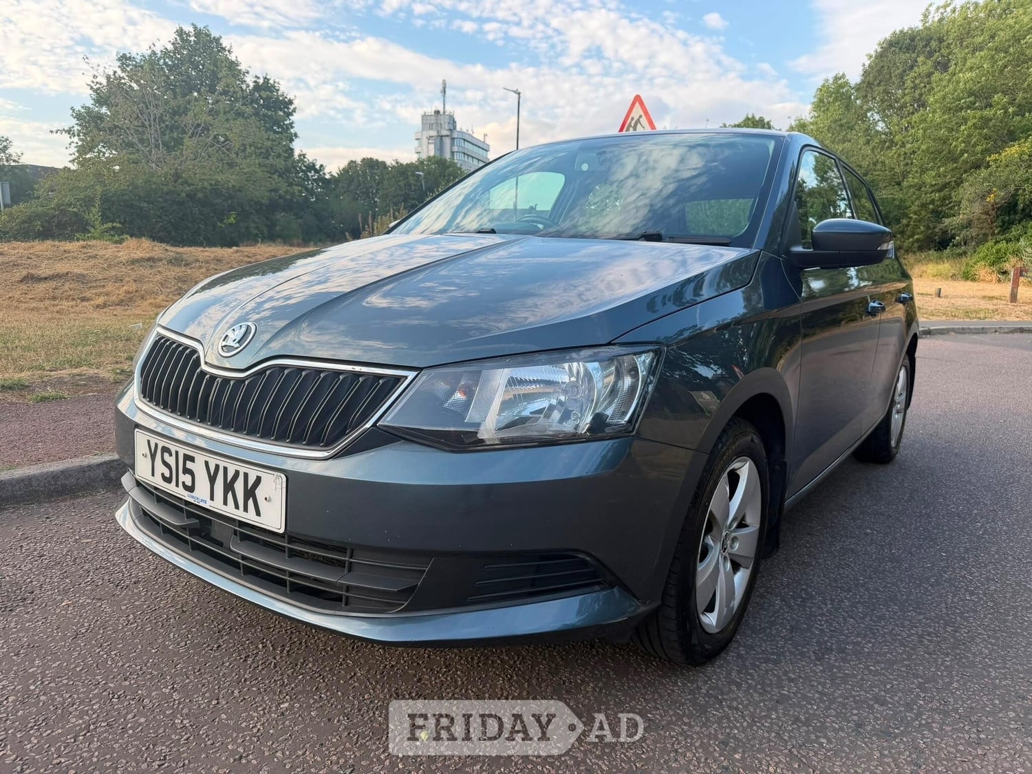 Skoda Fabia 2015 - Cars