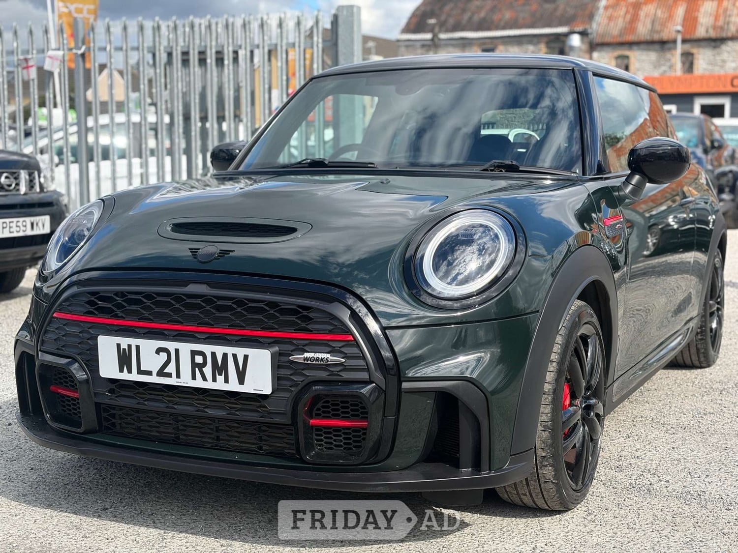 [ berth ]Mini Hatch