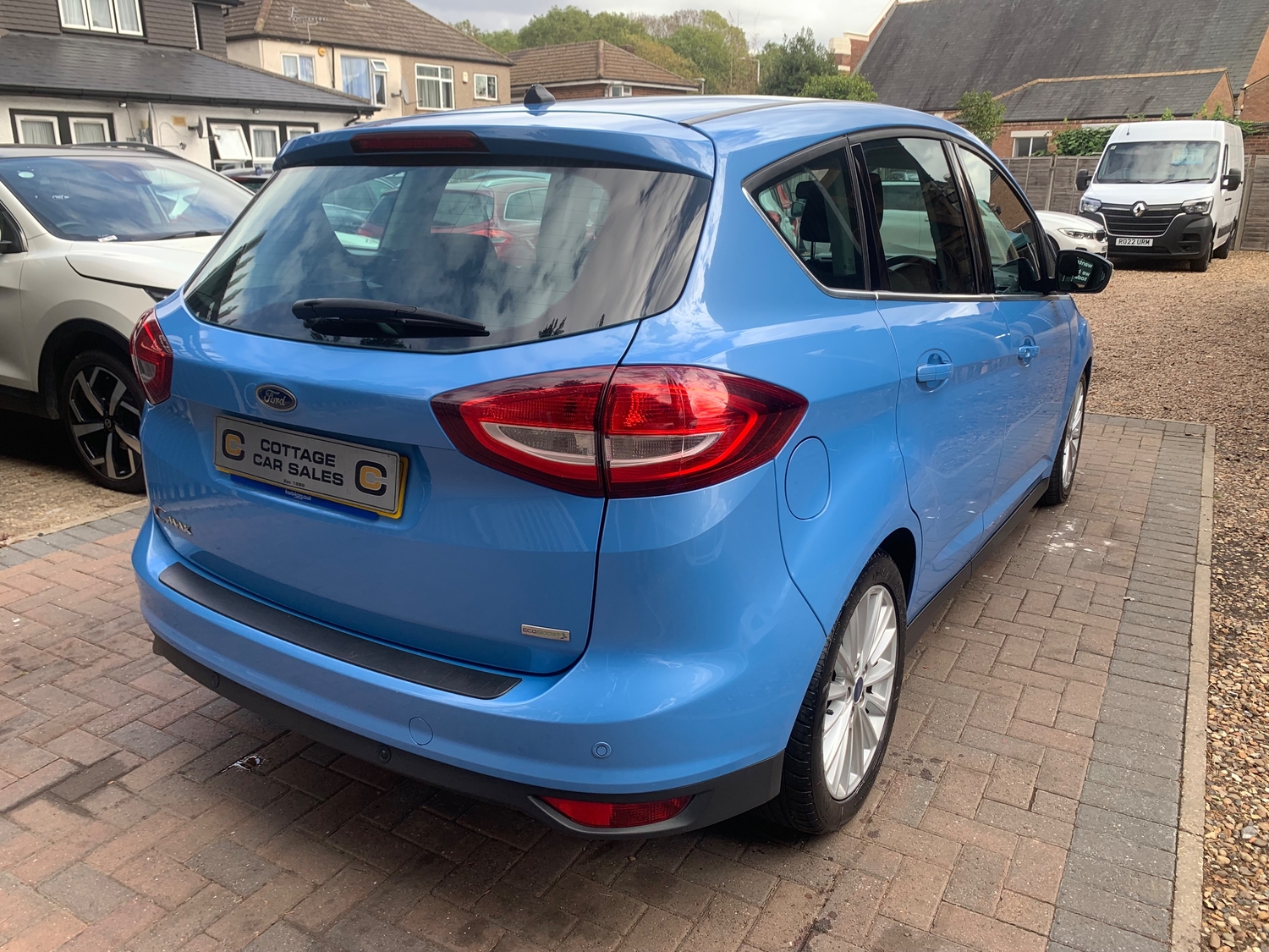Ford C-MAX 2017 - Cars