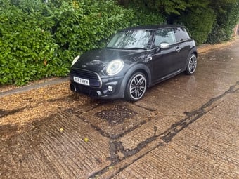 Mini Hatch 2017