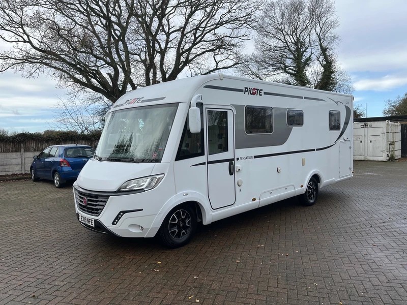 [ berth ]Pilote Galaxy G740C Sensation