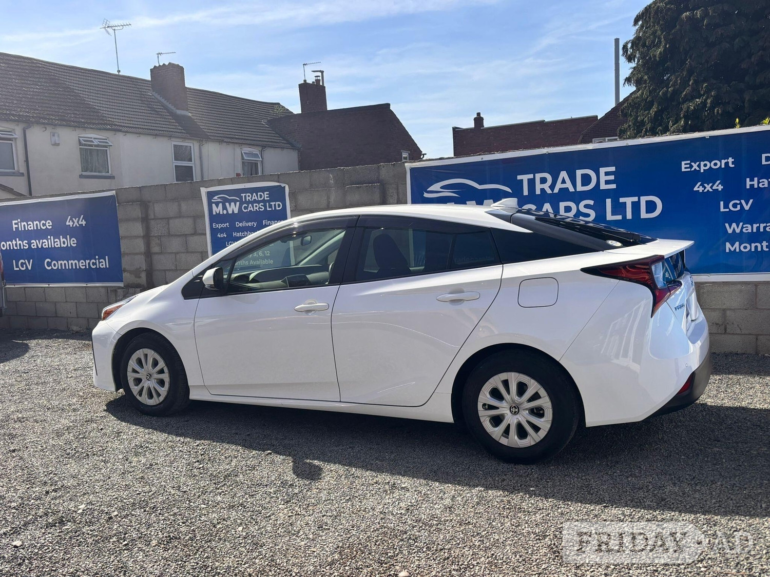 Toyota Prius 2022 - Cars in Dudley